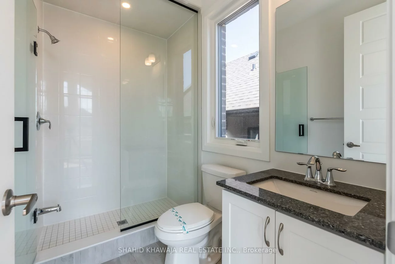 1288, Onyx, 1010 - JM Joshua Meadows, Oakville
