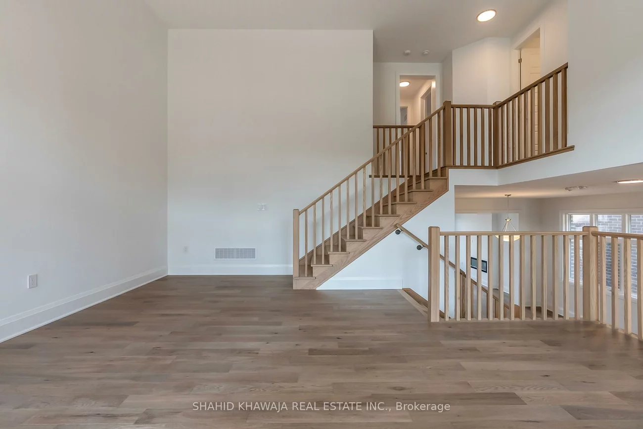 1288, Onyx, 1010 - JM Joshua Meadows, Oakville