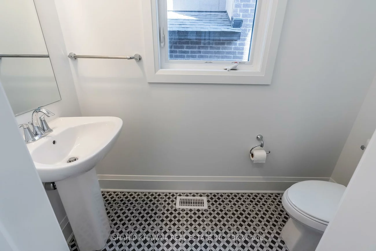 1288, Onyx, 1010 - JM Joshua Meadows, Oakville
