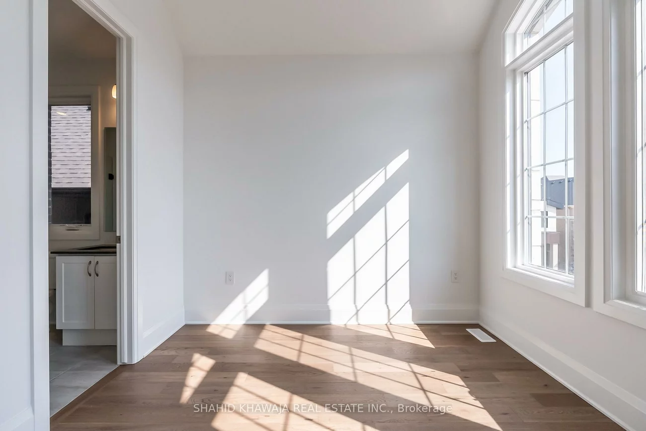 1288, Onyx, 1010 - JM Joshua Meadows, Oakville