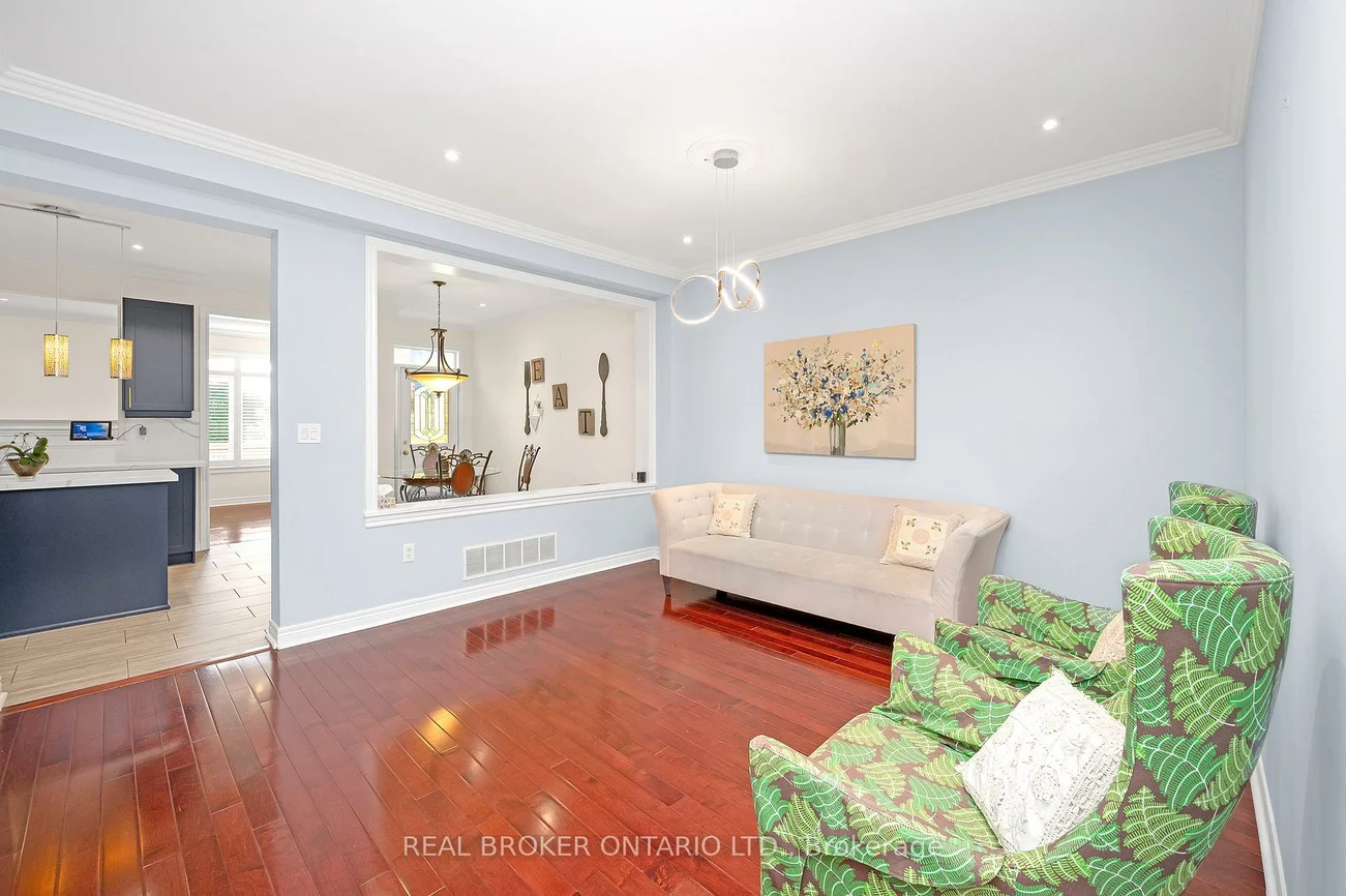 2295, Rochester, 1000 - BC Bronte Creek, Oakville