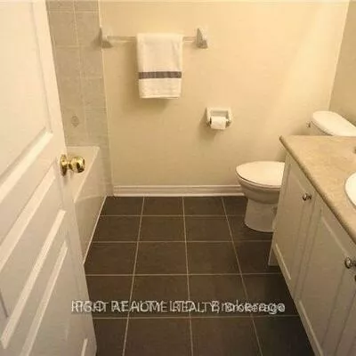 2459, Postmaster, 1019 - WM Westmount, Oakville