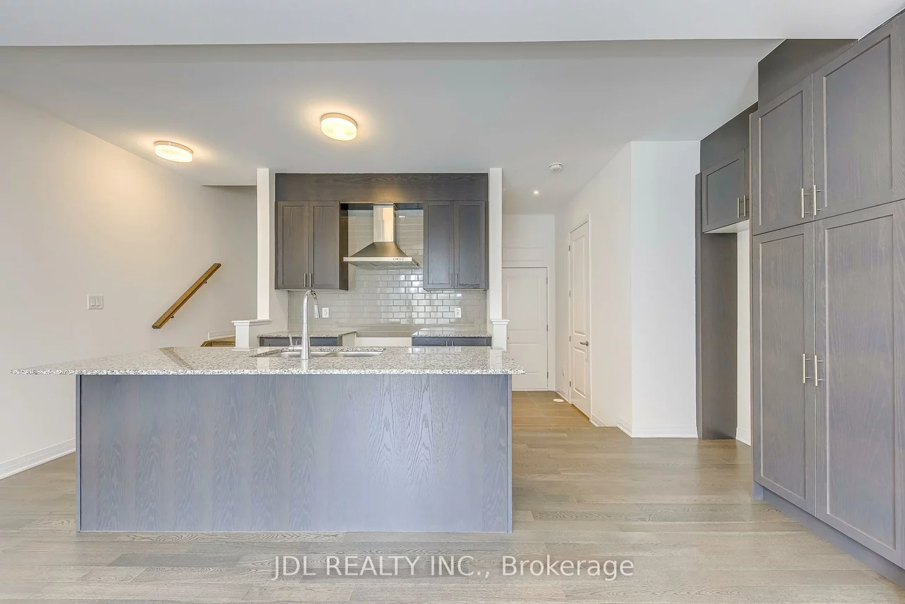 3259, Crystal, 1008 - GO Glenorchy, Oakville