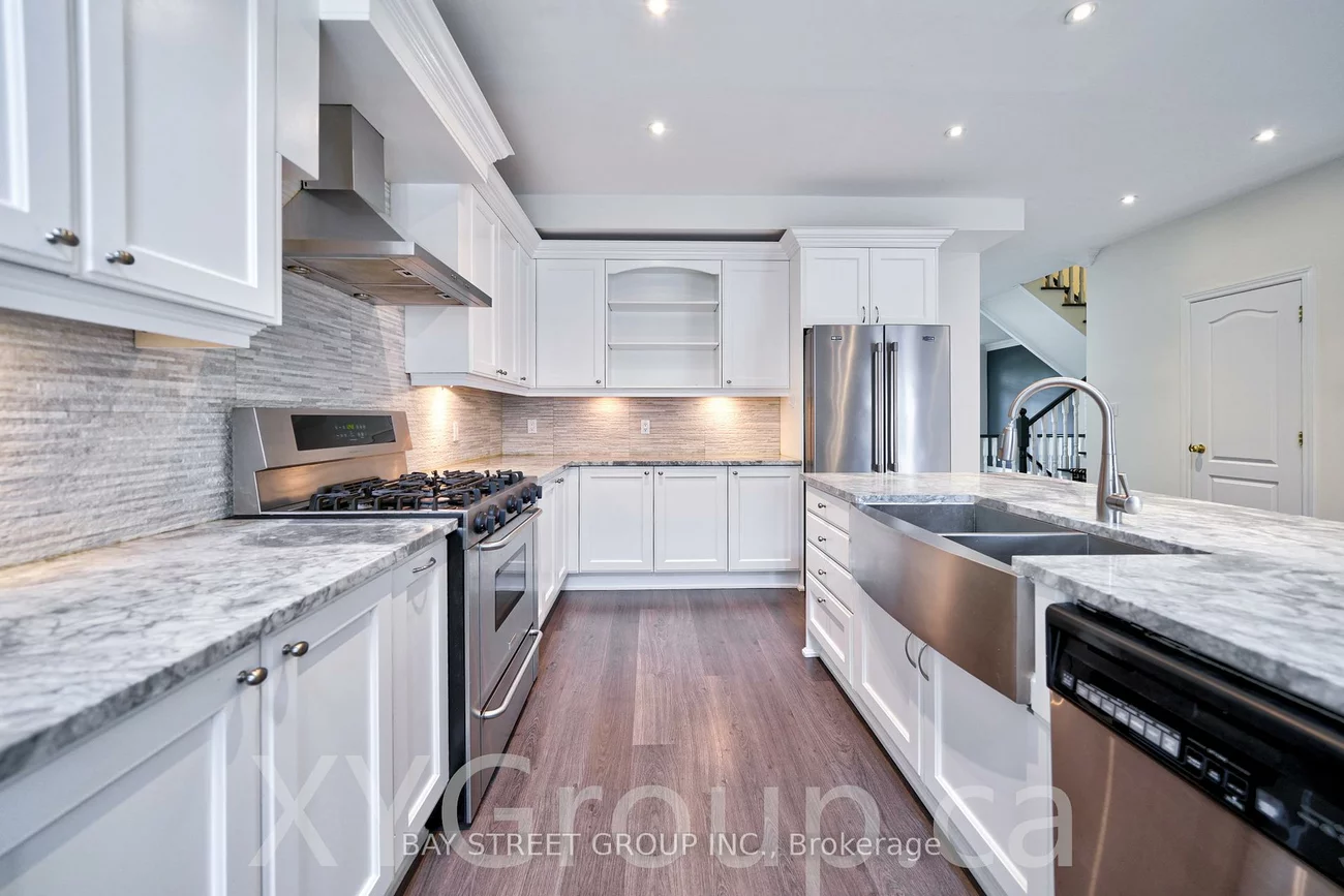 2273, Woodfield, 1015 - RO River Oaks, Oakville