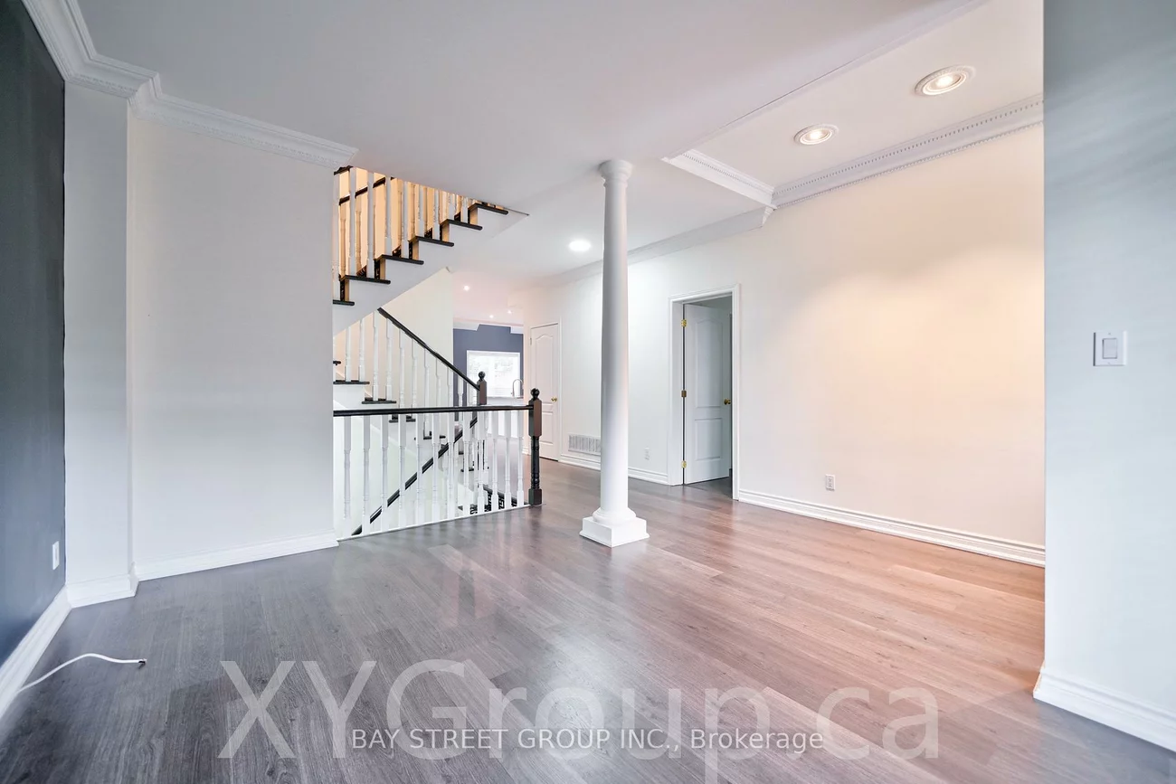 2273, Woodfield, 1015 - RO River Oaks, Oakville