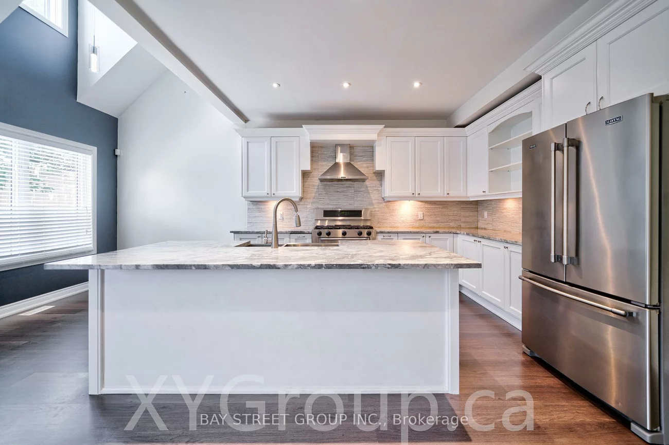 2273, Woodfield, 1015 - RO River Oaks, Oakville