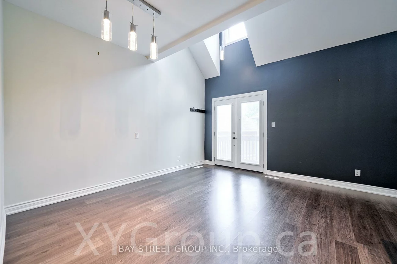 2273, Woodfield, 1015 - RO River Oaks, Oakville