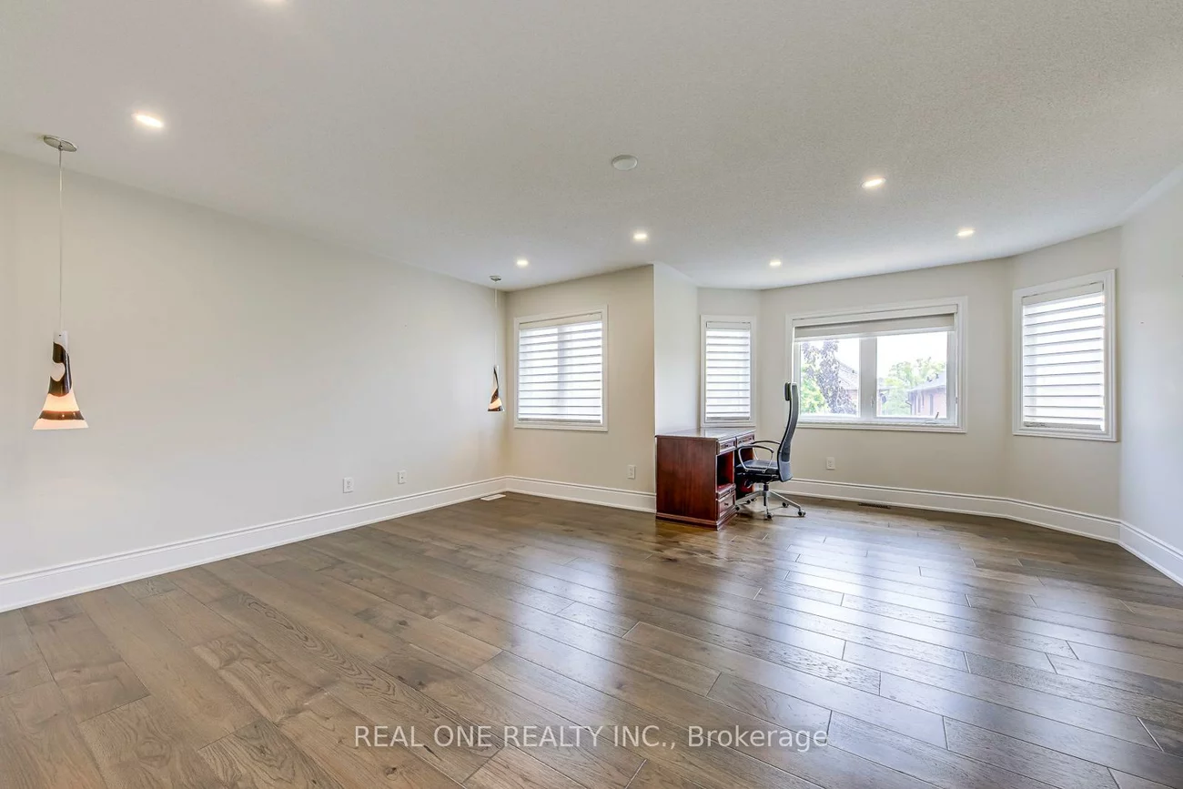 2240, Pine Glen, 1019 - WM Westmount, Oakville