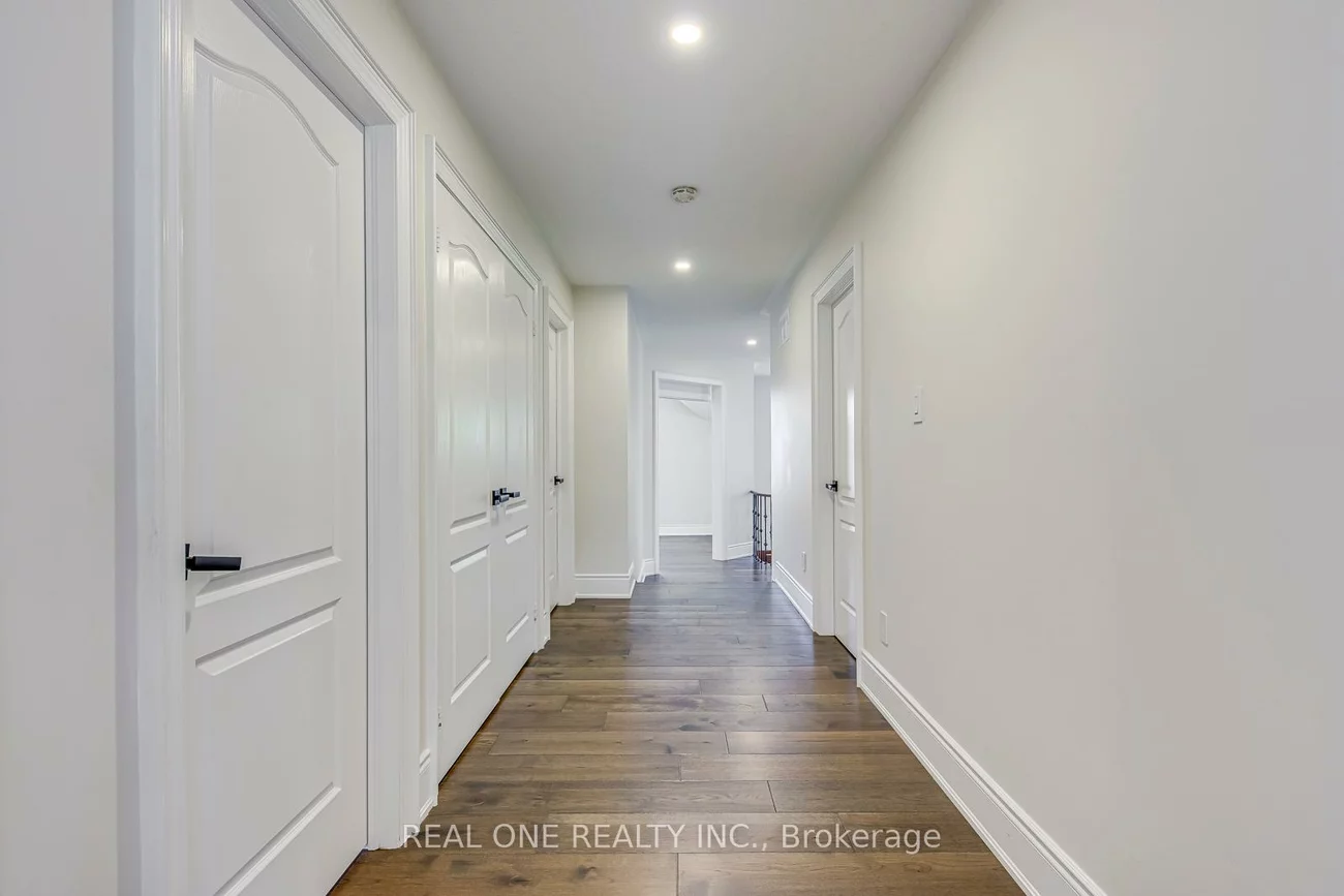 2240, Pine Glen, 1019 - WM Westmount, Oakville