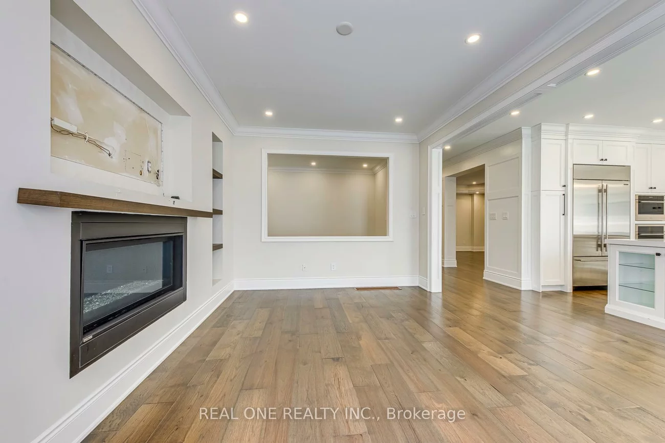 2240, Pine Glen, 1019 - WM Westmount, Oakville