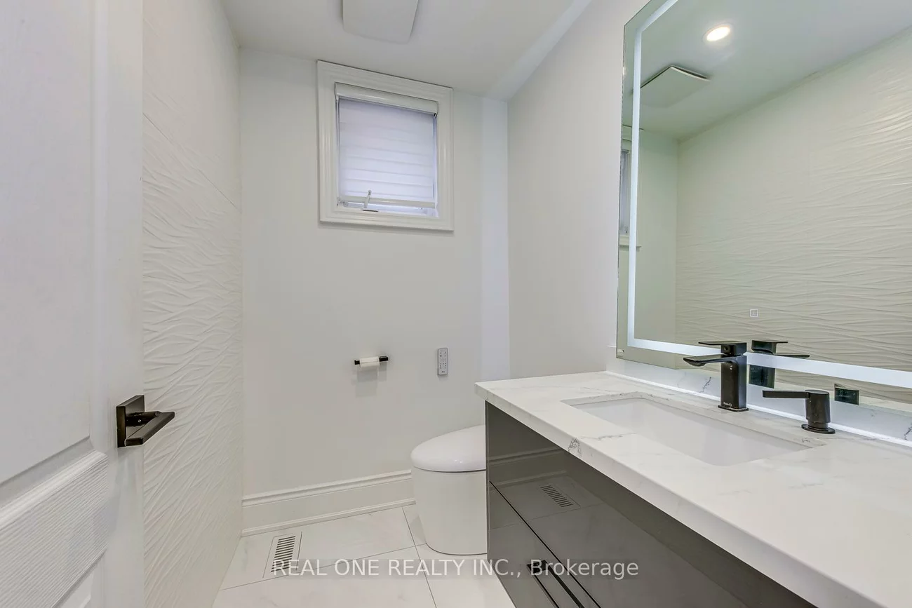 2240, Pine Glen, 1019 - WM Westmount, Oakville
