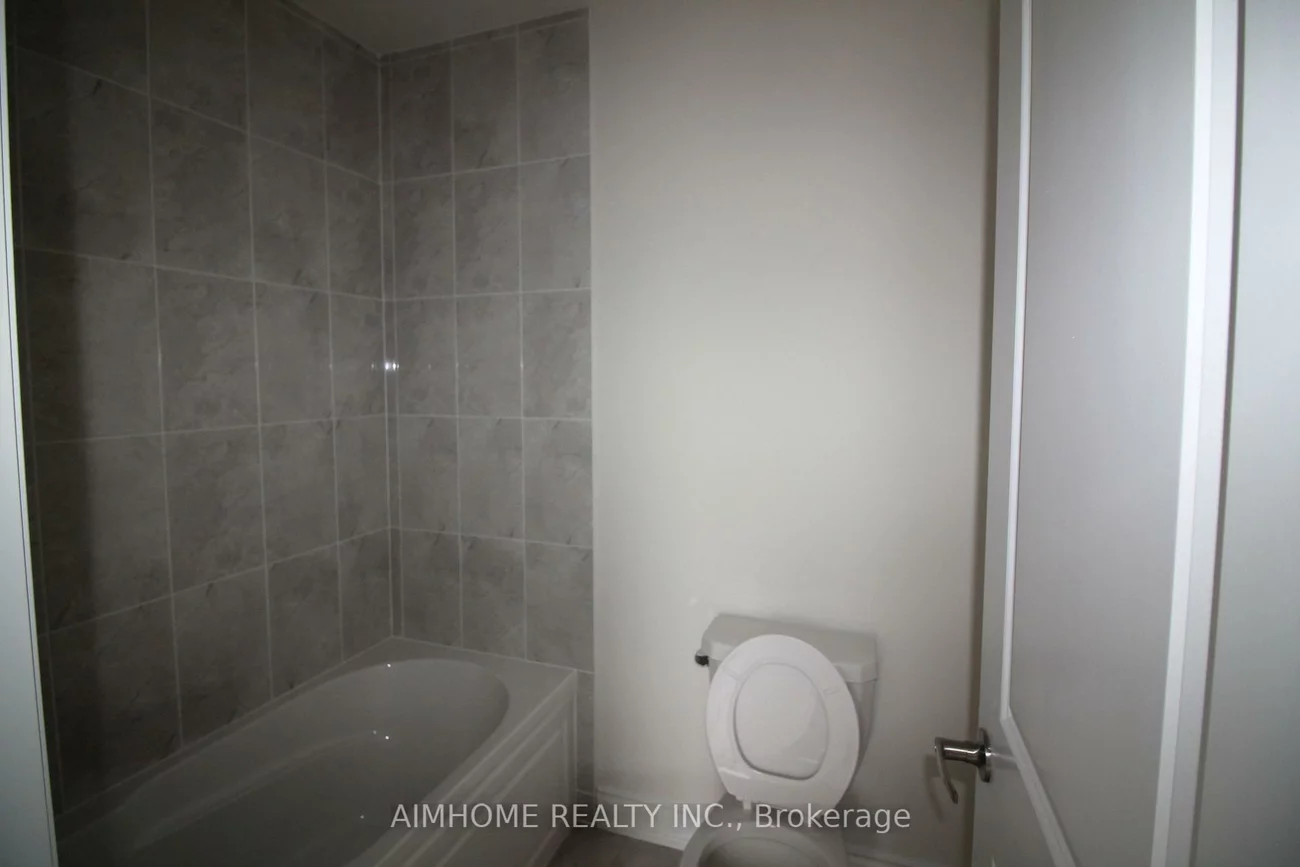 3453, Mosley, 1008 - GO Glenorchy, Oakville