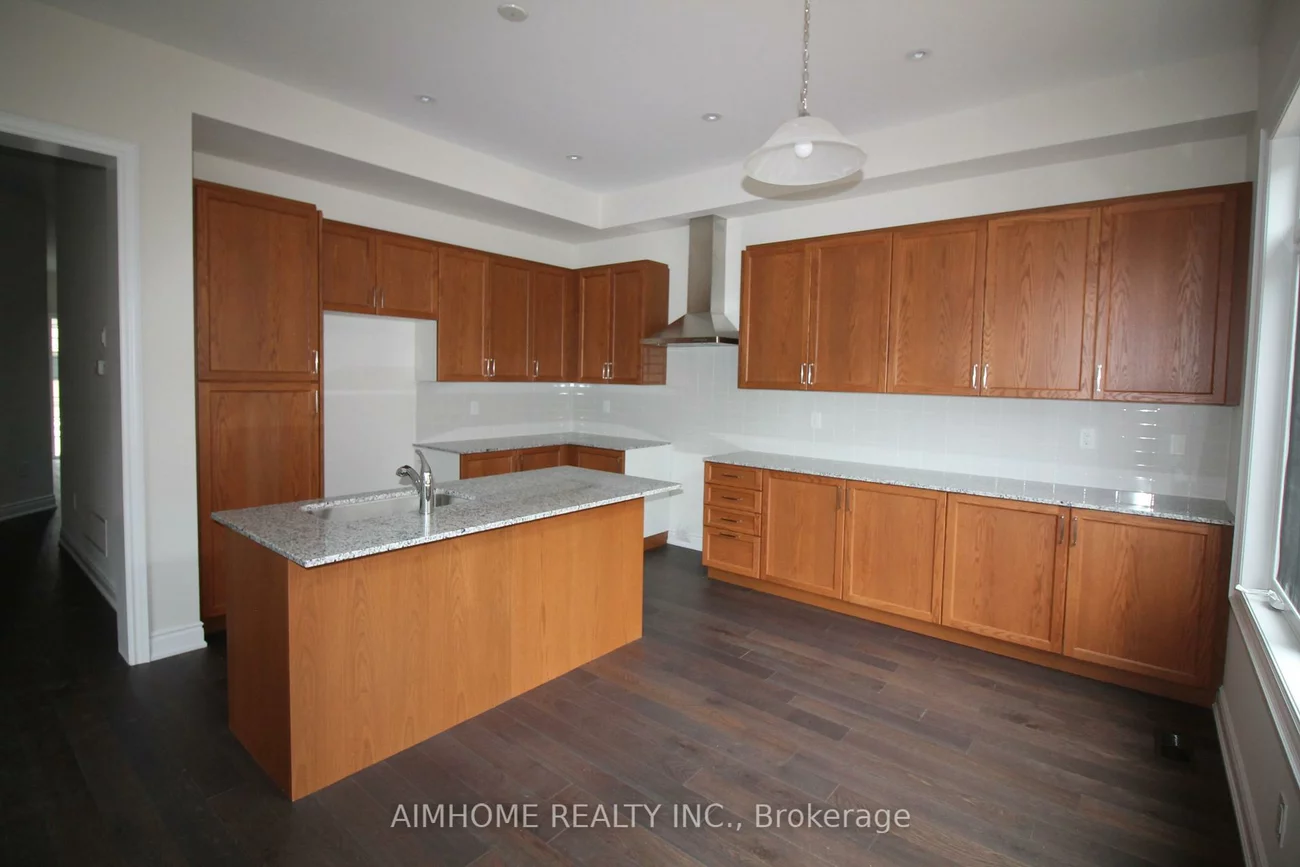 3453, Mosley, 1008 - GO Glenorchy, Oakville