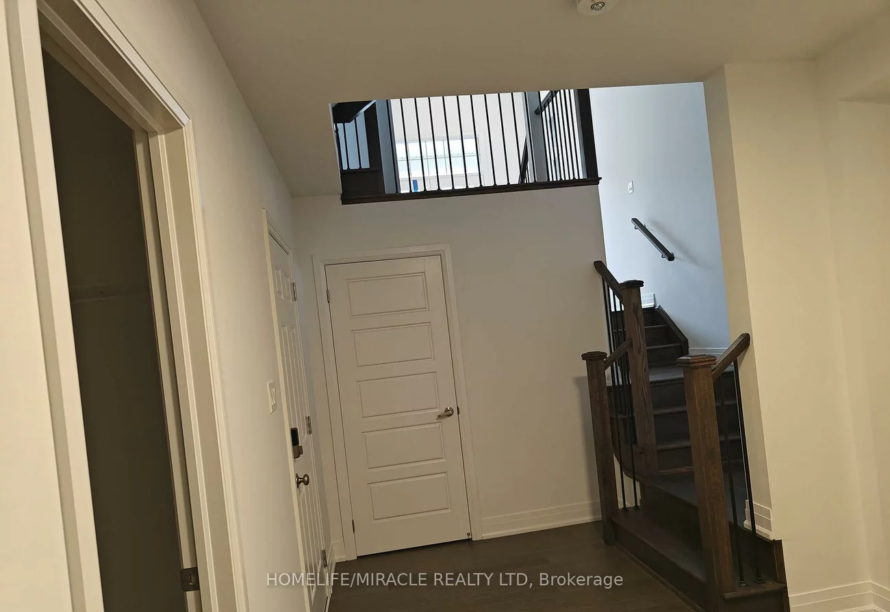 1348, Aymond, 1010 - JM Joshua Meadows, Oakville