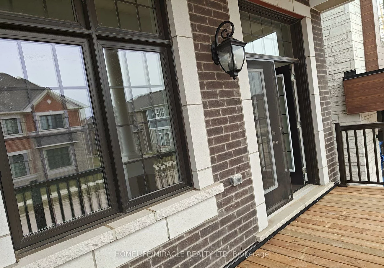 1348, Aymond, 1010 - JM Joshua Meadows, Oakville
