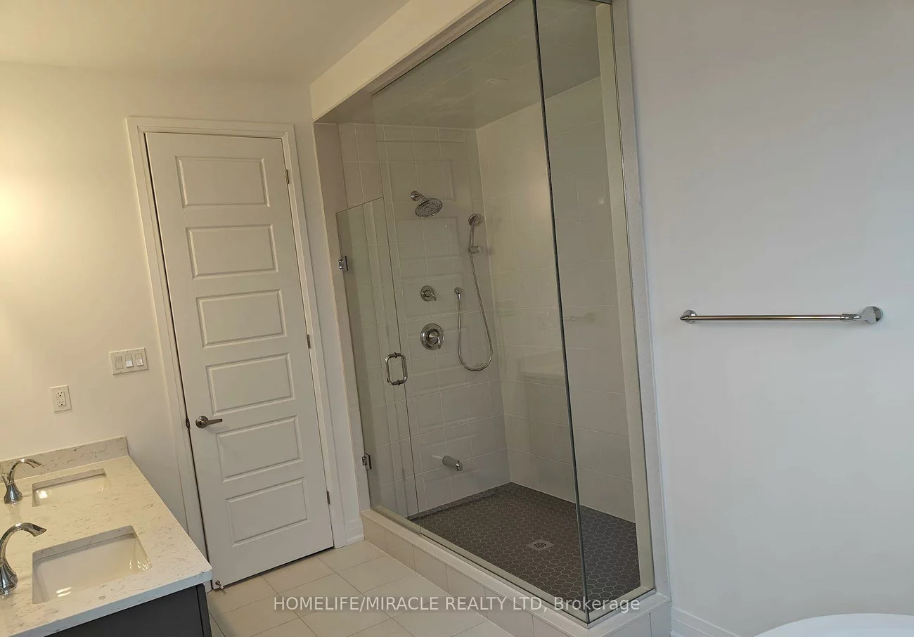 1348, Aymond, 1010 - JM Joshua Meadows, Oakville