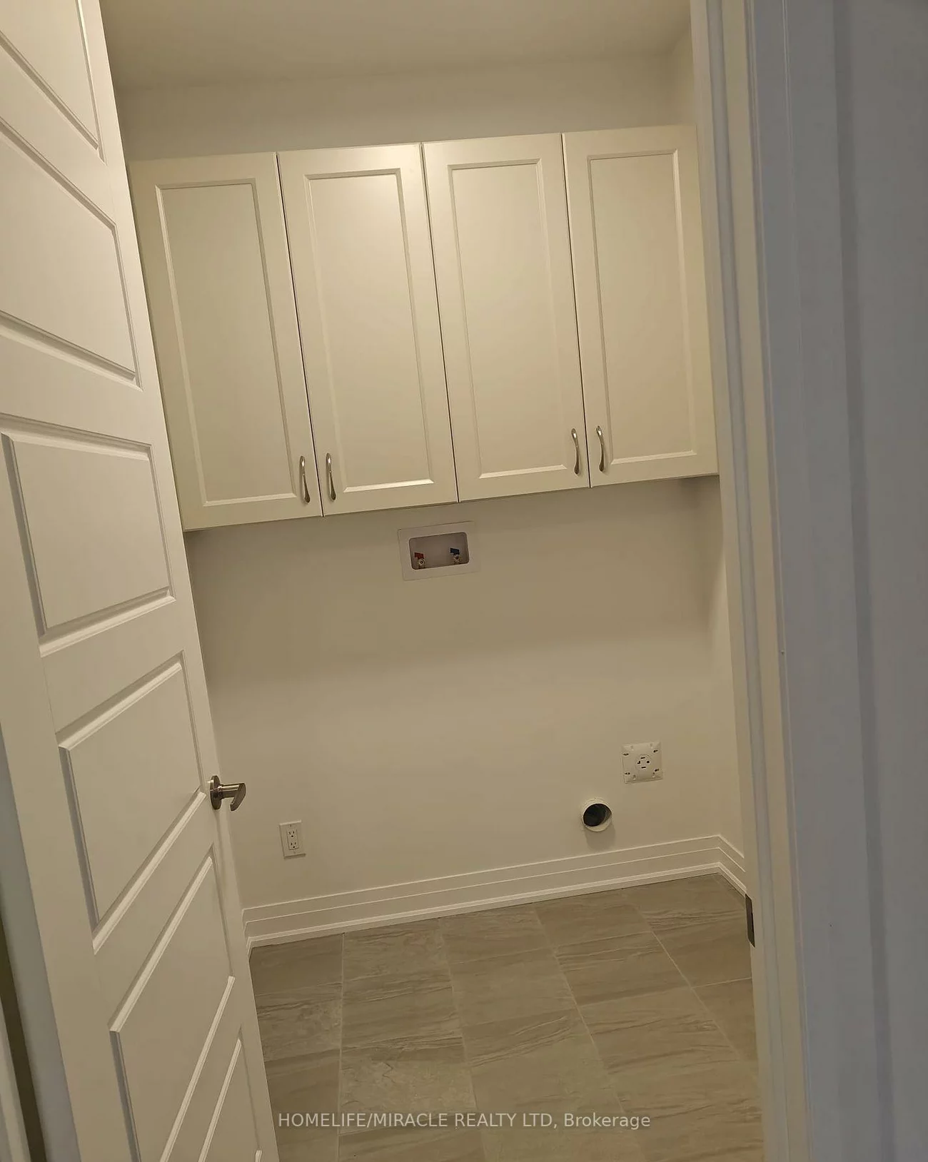 1348, Aymond, 1010 - JM Joshua Meadows, Oakville