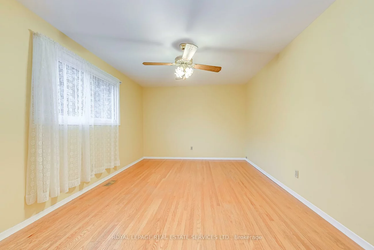 2101, Salmon, 1001 - BR Bronte, Oakville