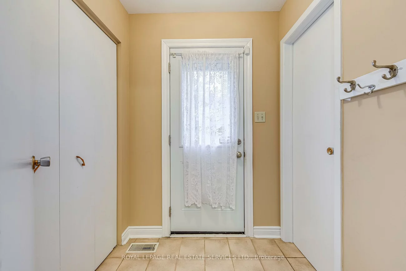 2101, Salmon, 1001 - BR Bronte, Oakville