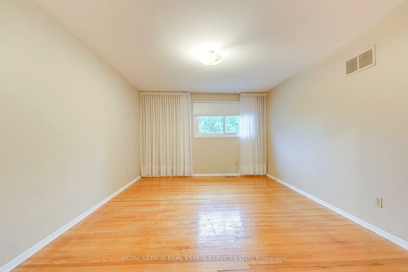 2101, Salmon, 1001 - BR Bronte, Oakville