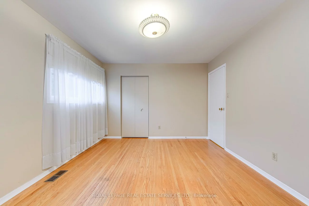 2101, Salmon, 1001 - BR Bronte, Oakville