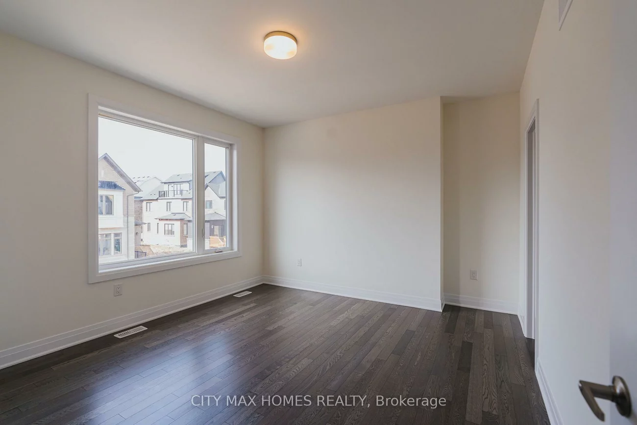3240, Mariner Passage, 1008 - GO Glenorchy, Oakville