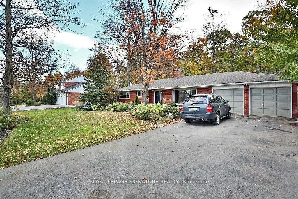 38, Burnhamthorpe, 1008 - GO Glenorchy, Oakville