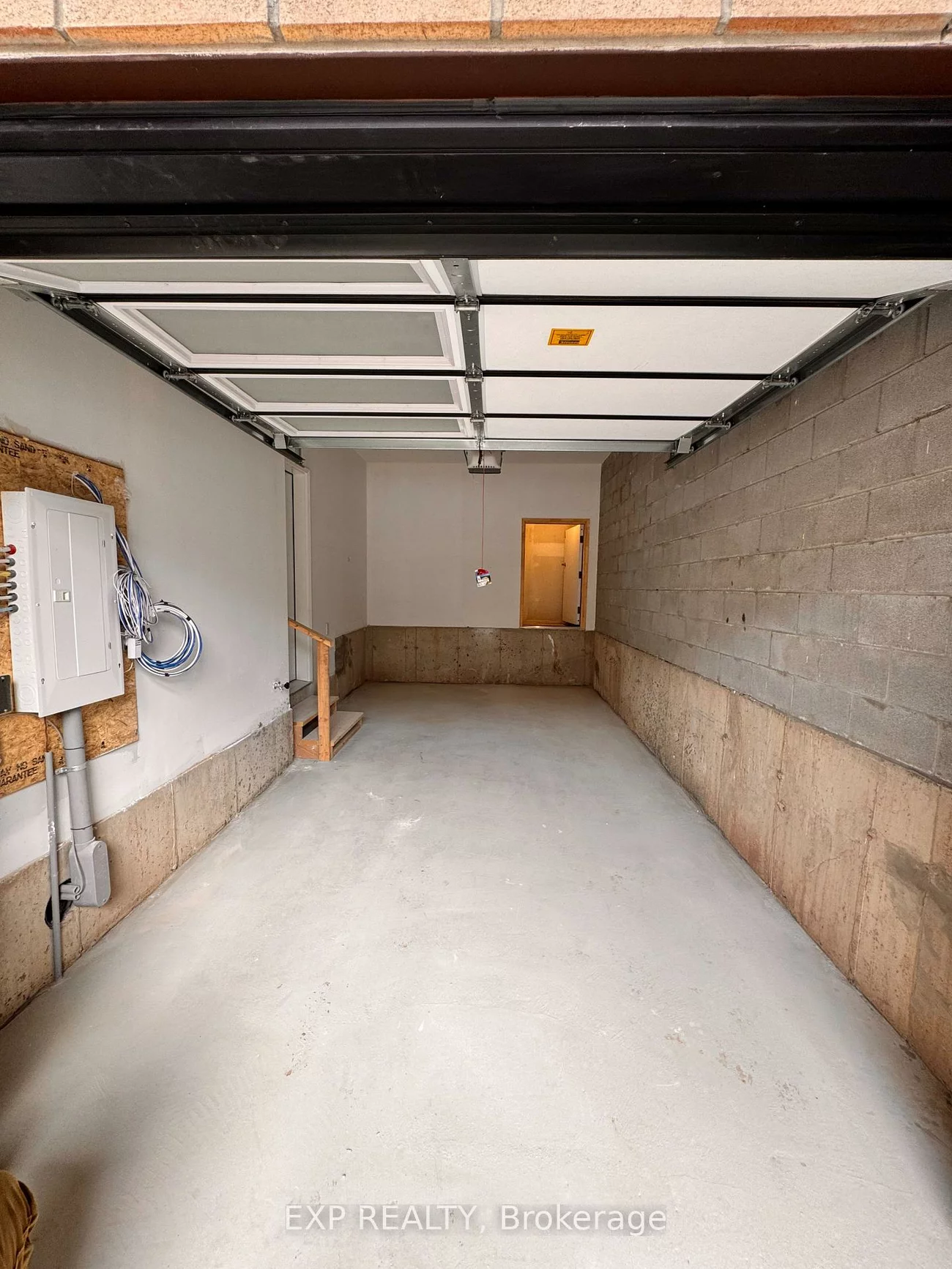 1297, Dempster, 1010 - JM Joshua Meadows, Oakville