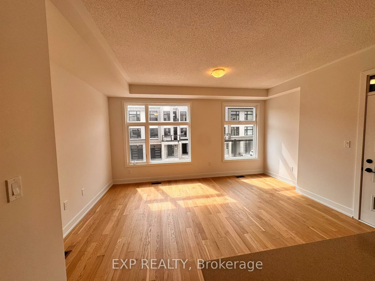 1297, Dempster, 1010 - JM Joshua Meadows, Oakville
