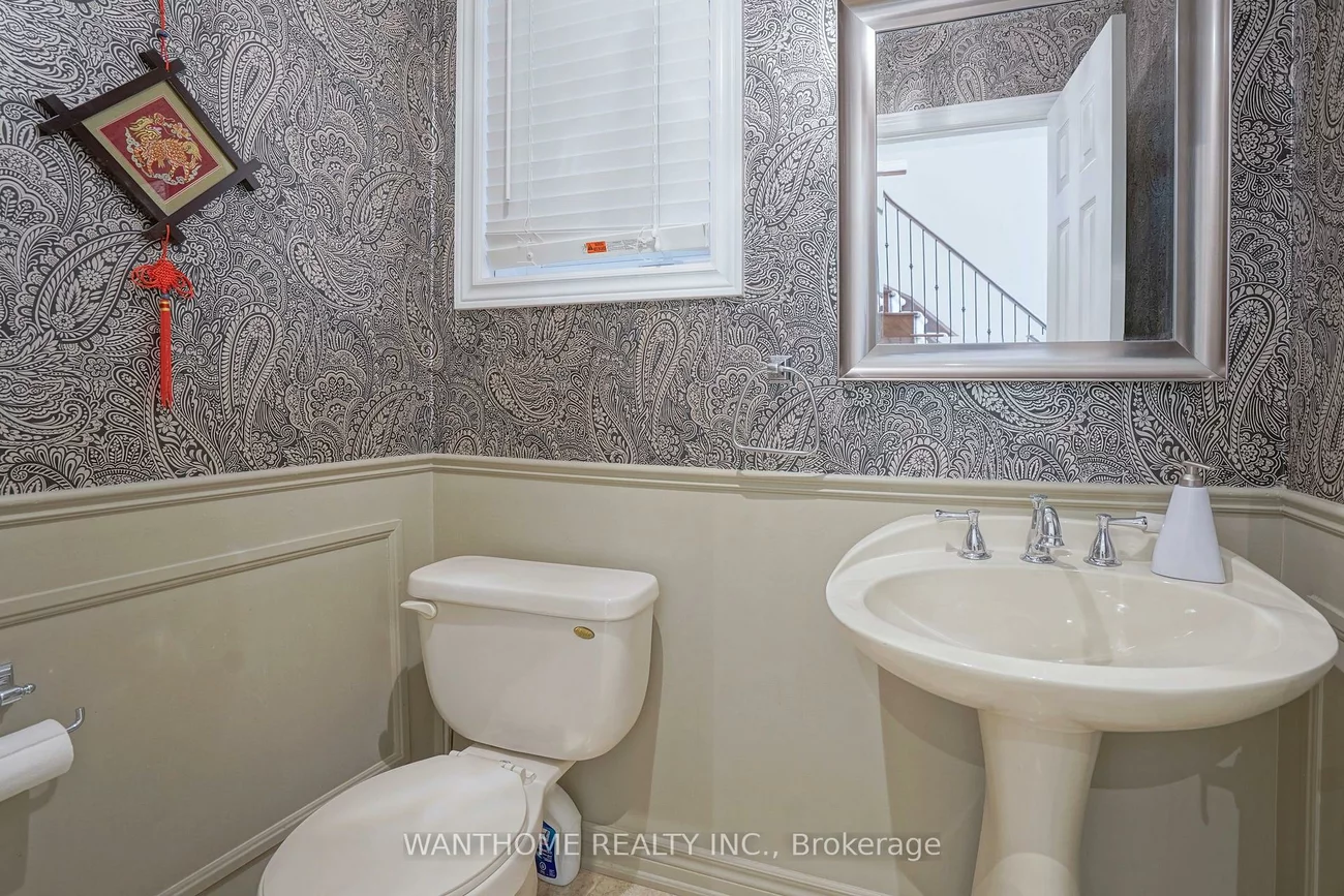 2381, Wasaga, Iroquois Ridge North, Oakville