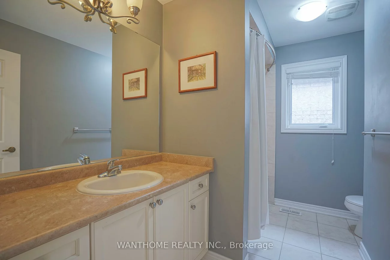 2381, Wasaga, Iroquois Ridge North, Oakville