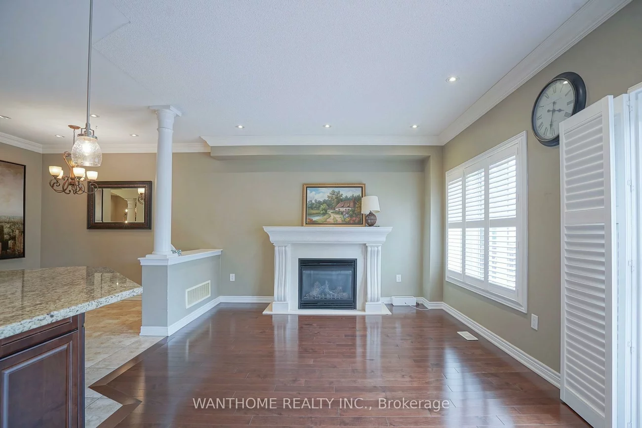 2381, Wasaga, Iroquois Ridge North, Oakville