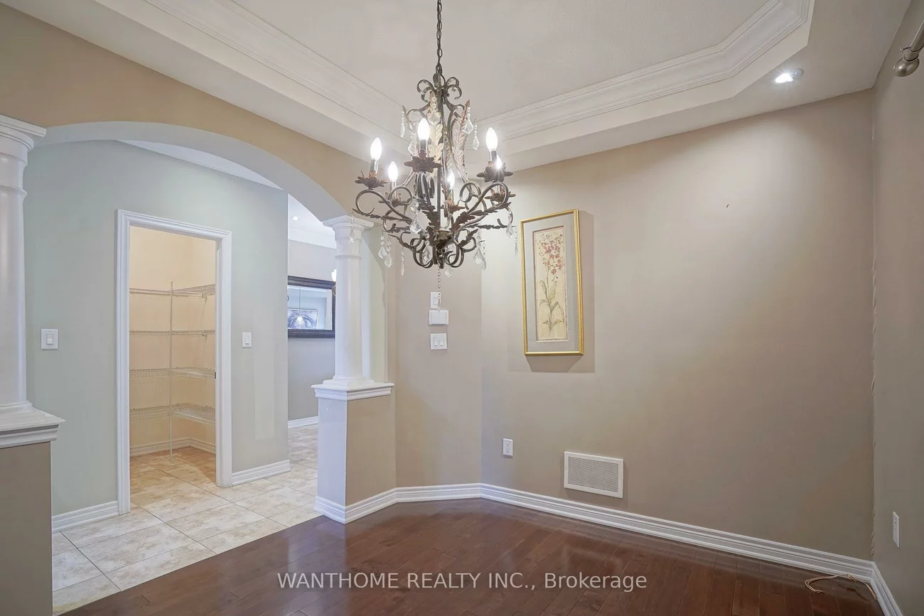 2381, Wasaga, Iroquois Ridge North, Oakville