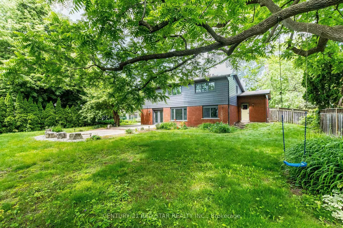 1448, Willowdown, 1017 - SW Southwest, Oakville