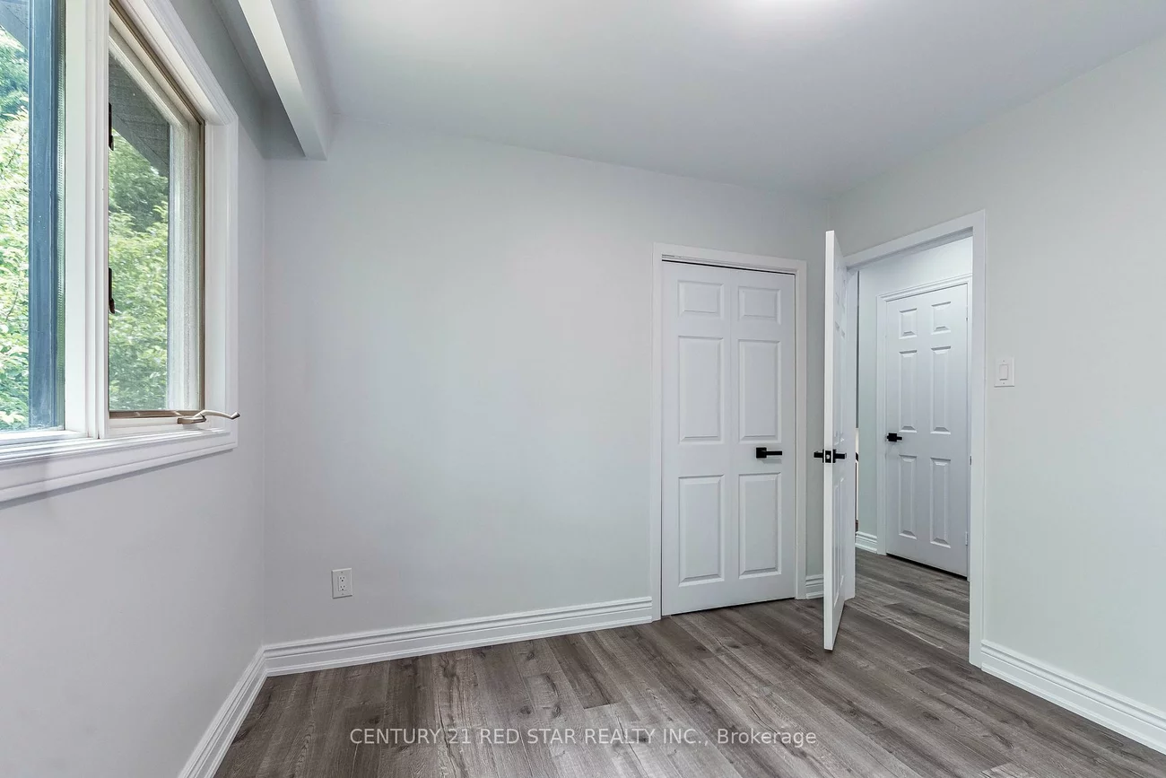 1448, Willowdown, 1017 - SW Southwest, Oakville
