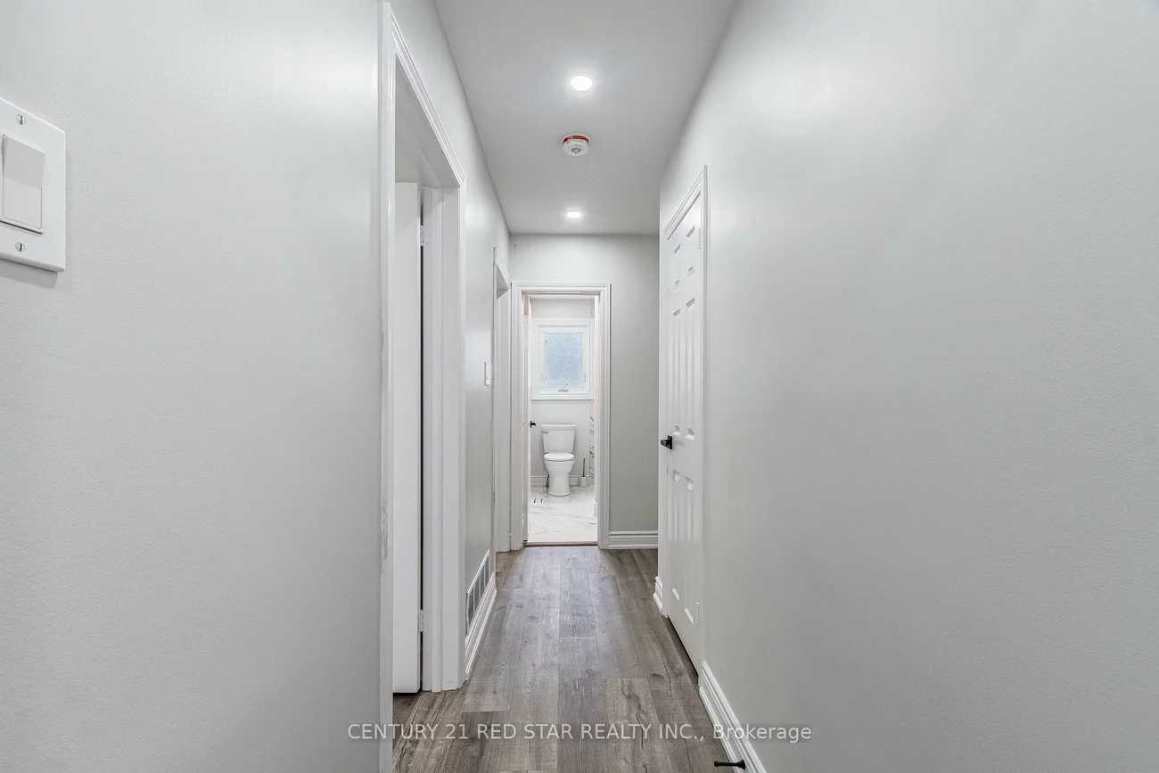 1448, Willowdown, 1017 - SW Southwest, Oakville