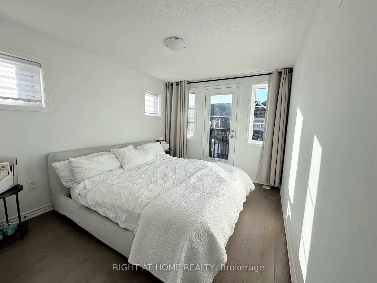 1399, WILLIAM HALTON, 1012 - NW Northwest, Oakville