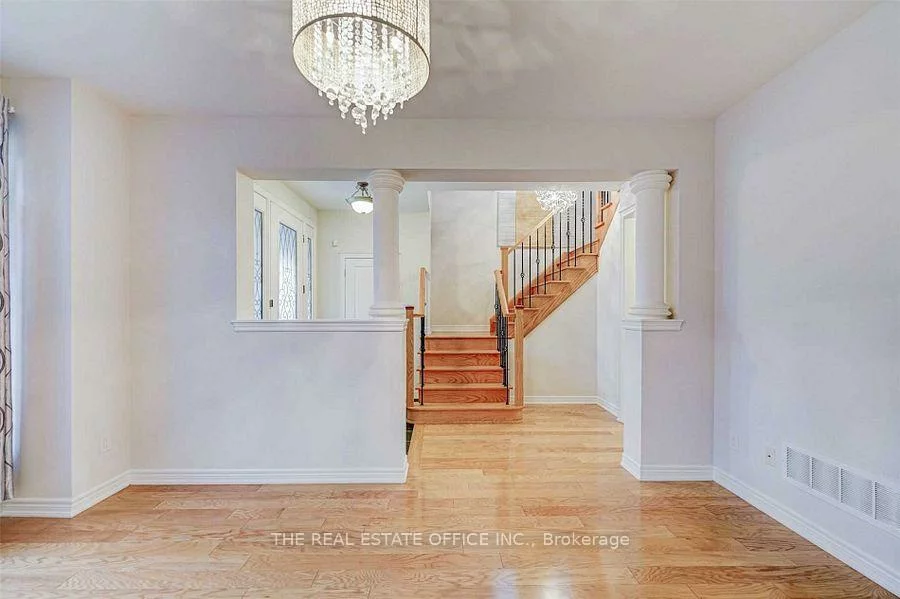 3286, Robert Brown, 1008 - GO Glenorchy, Oakville
