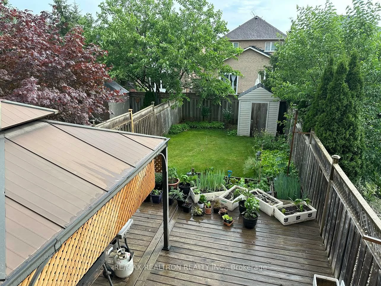 2543, Gill, 1015 - RO River Oaks, Oakville