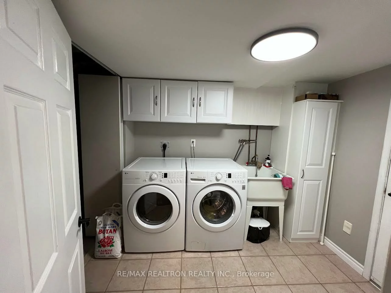 2543, Gill, 1015 - RO River Oaks, Oakville