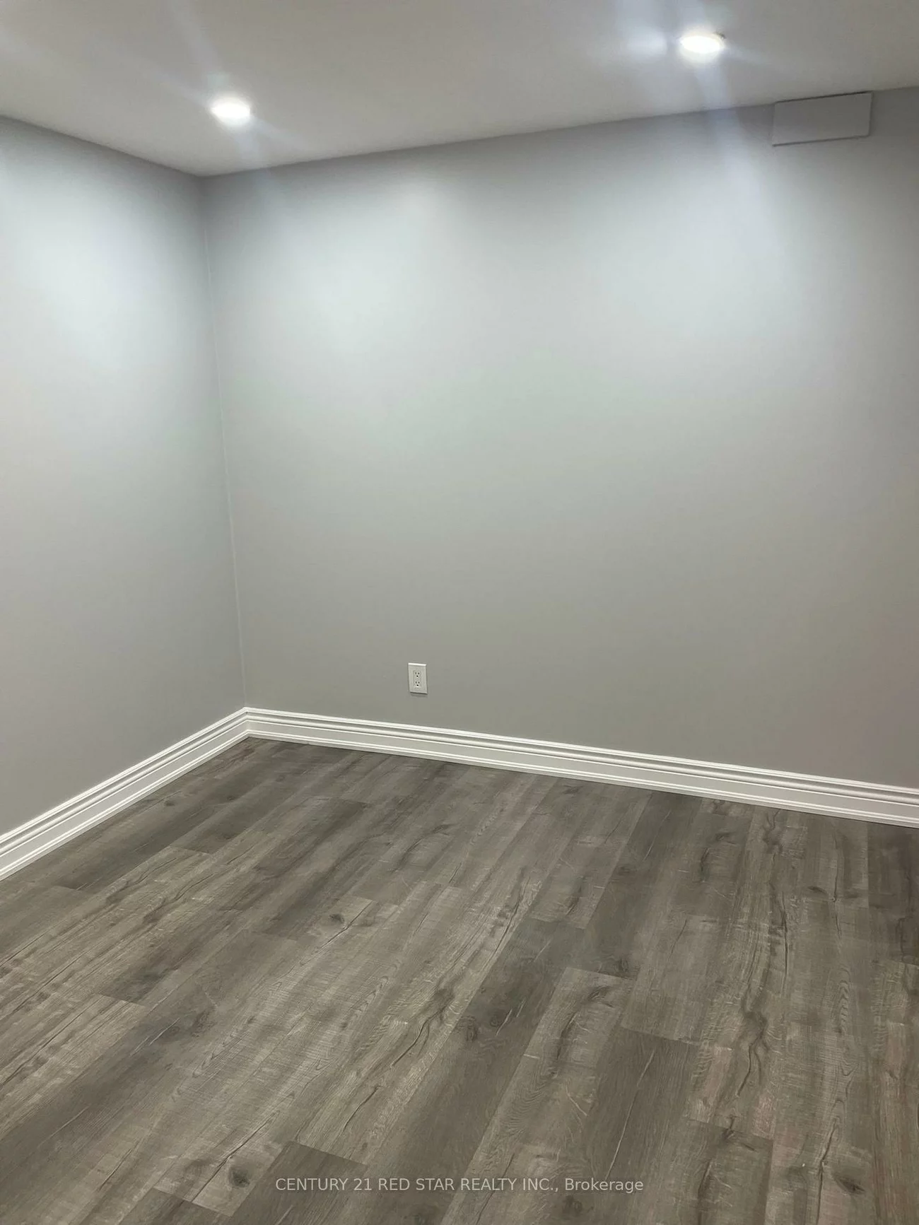 1448, Willowdown, 1017 - SW Southwest, Oakville