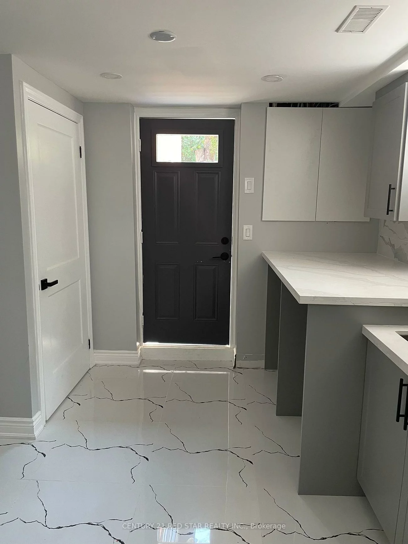 1448, Willowdown, 1017 - SW Southwest, Oakville