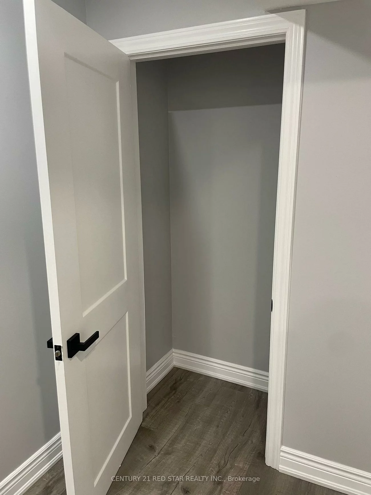 1448, Willowdown, 1017 - SW Southwest, Oakville