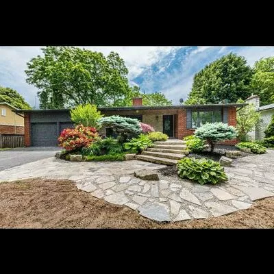 1448, Willowdown, 1017 - SW Southwest, Oakville