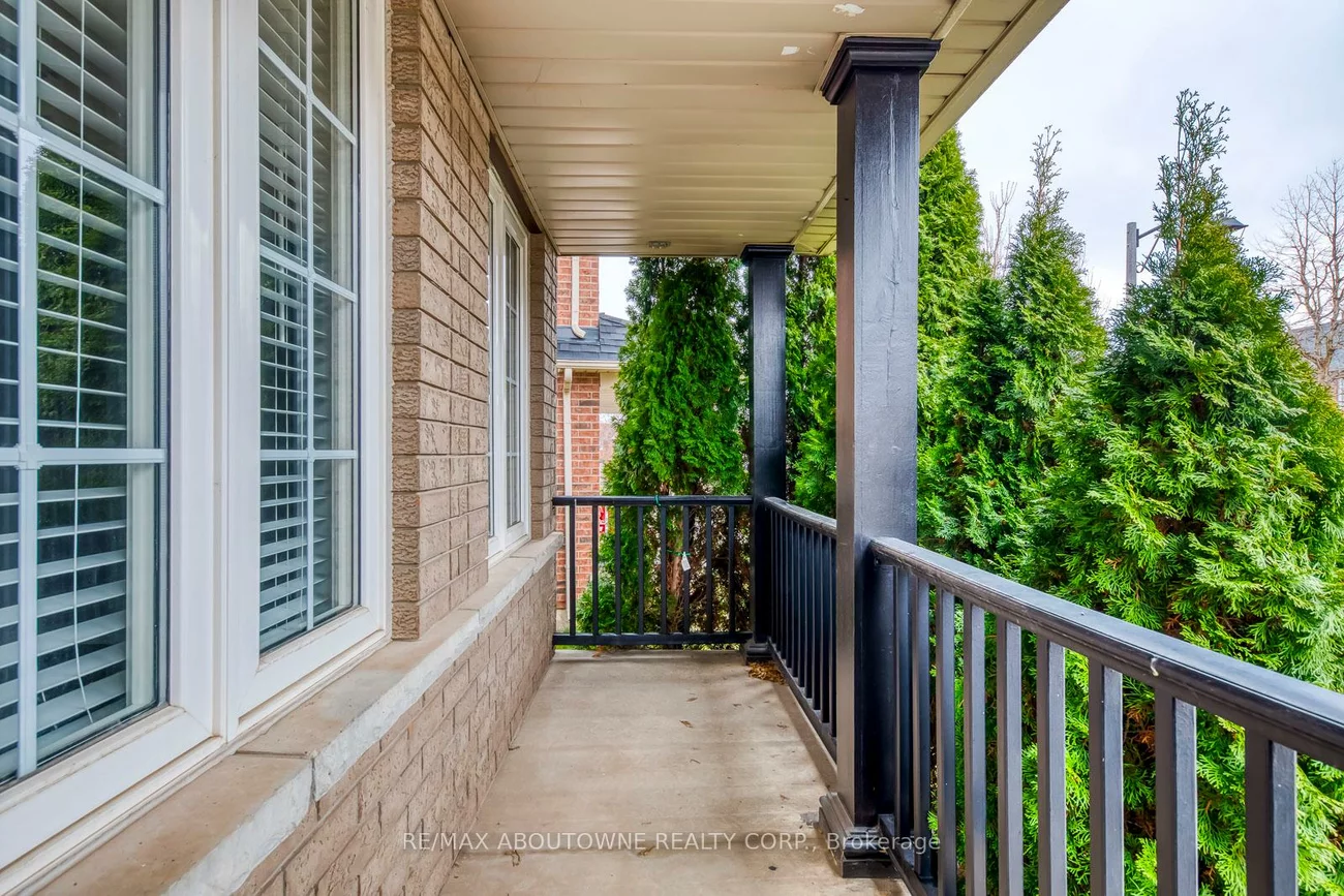2247, Briargrove, 1019 - WM Westmount, Oakville