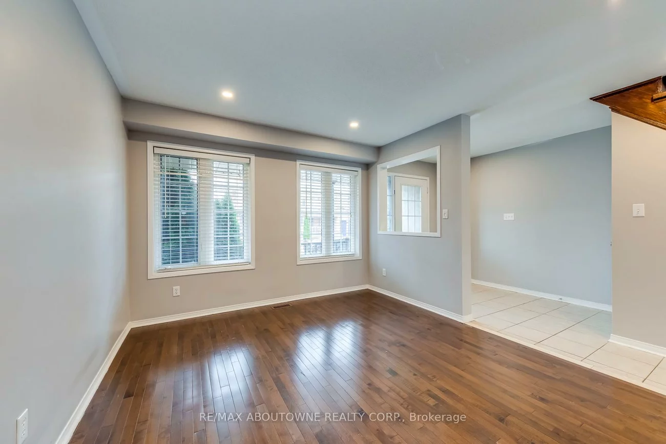 2247, Briargrove, 1019 - WM Westmount, Oakville