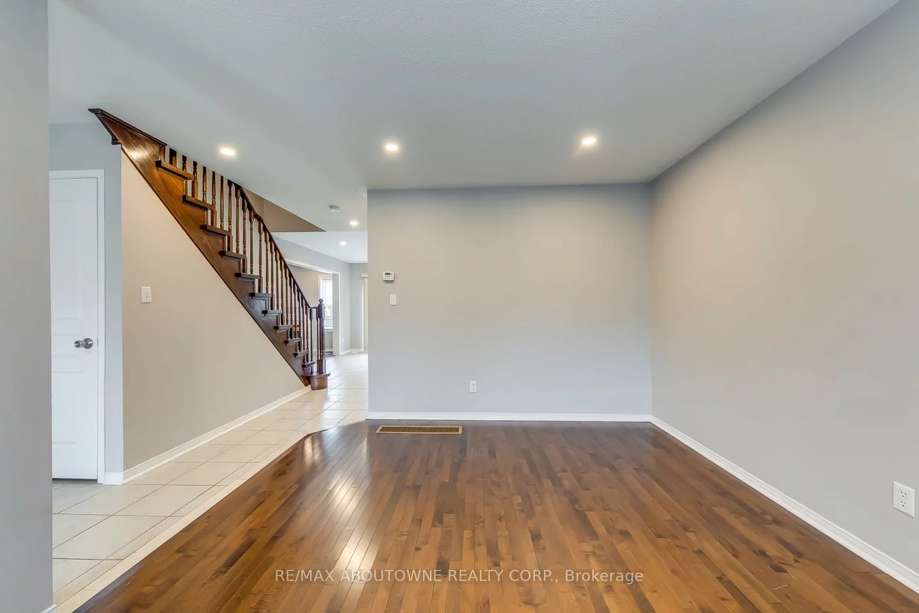 2247, Briargrove, 1019 - WM Westmount, Oakville