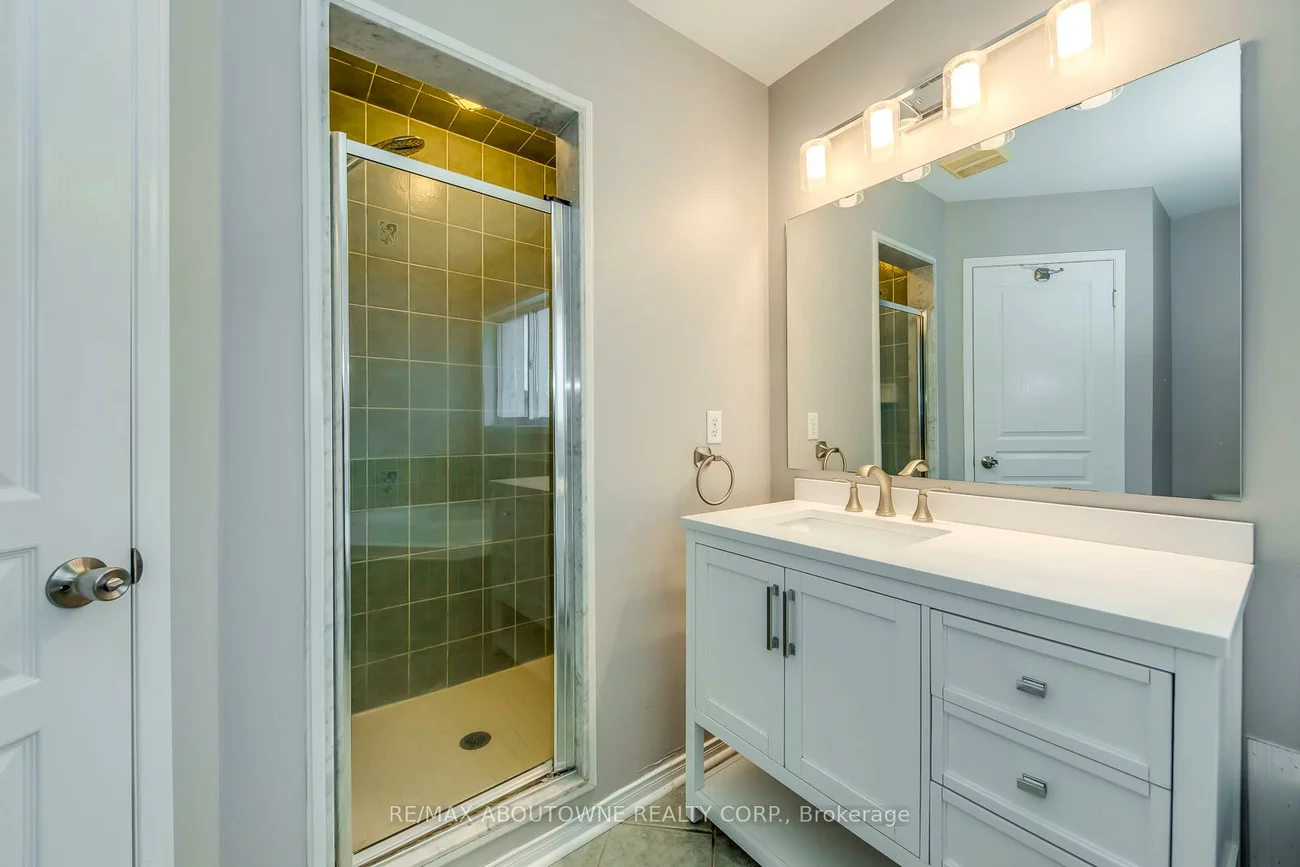 2247, Briargrove, 1019 - WM Westmount, Oakville