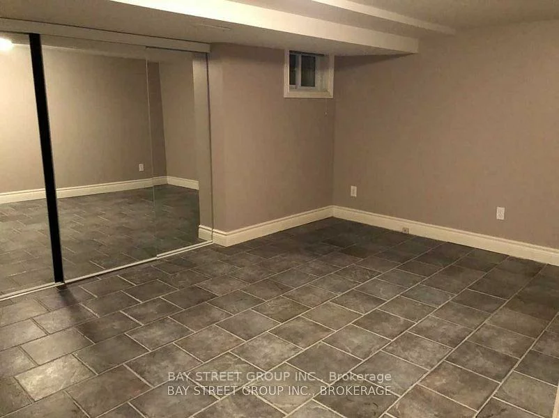 1523, Duncan, 1011 - MO Morrison, Oakville