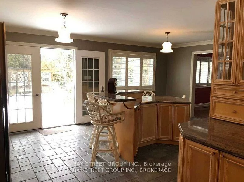1523, Duncan, 1011 - MO Morrison, Oakville